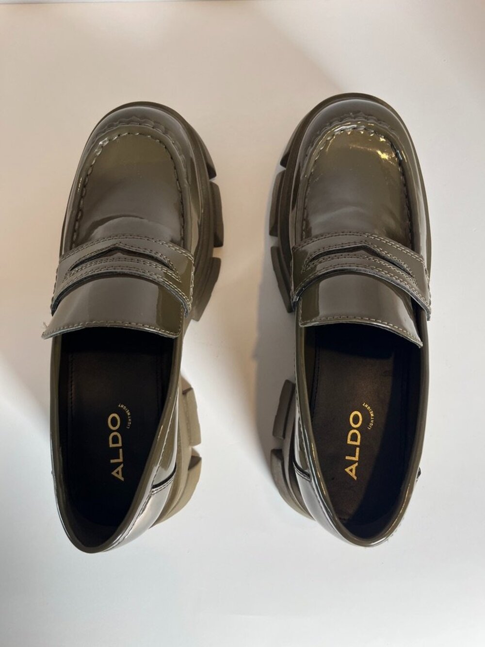 Aldo Bigstrut Bigshow Lug Sole Loafer 7.5 Olive Green Patent Chunky Platform - Picture 5 of 9